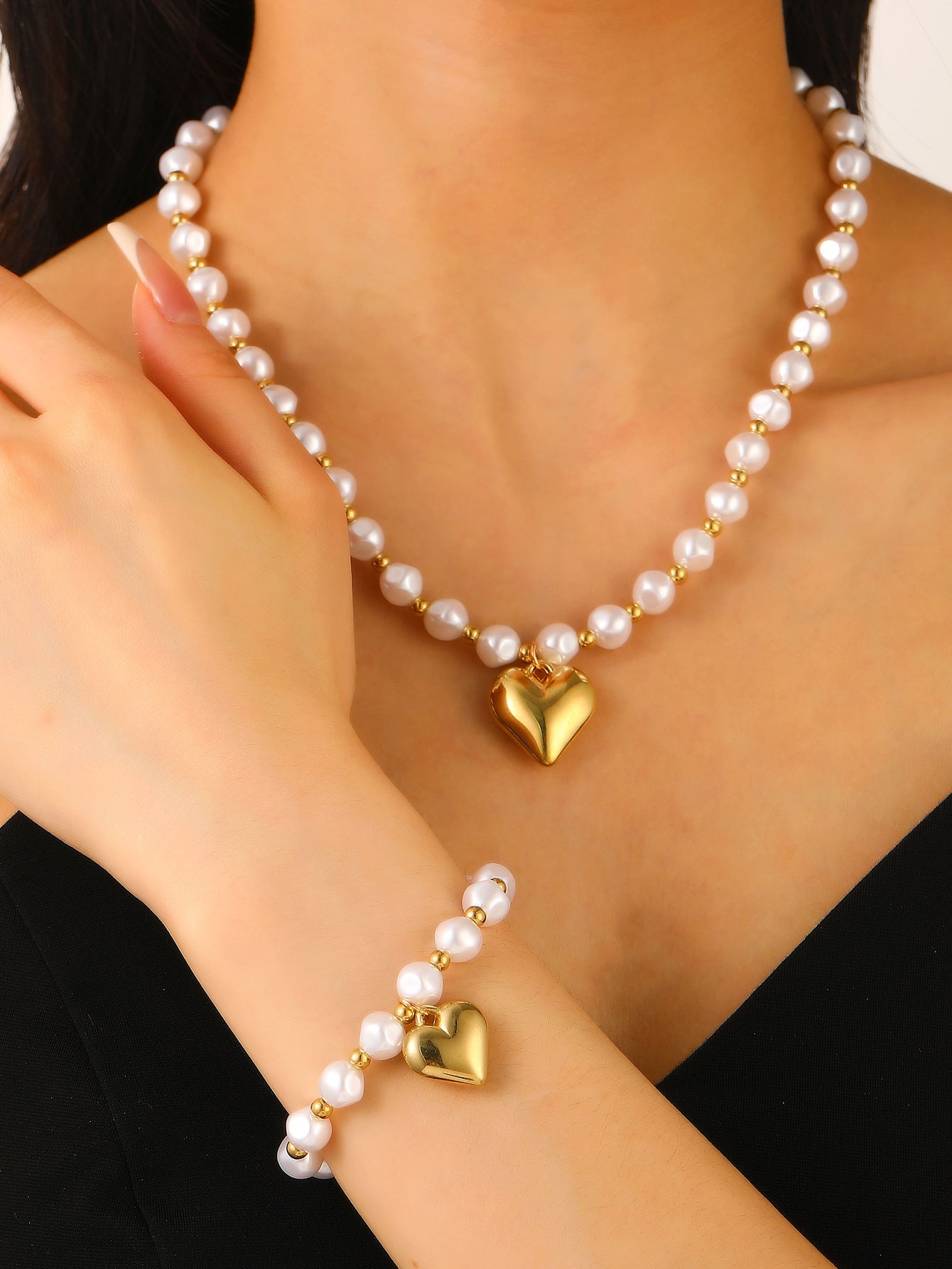 Pearl Female Style Creative Design V-shaped Jewelry Set – Jewelry Set | NonaEVe