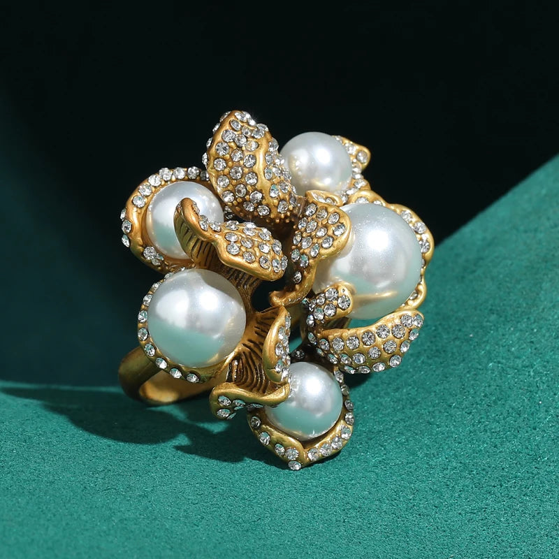 Vintage Flower Pearl Ring — 18k Gold-Plated Luxury Cocktail Ring | NonaEve