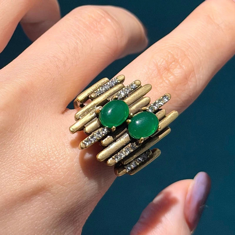 Vintage Green Stone Ring — 18k Gold-Plated Antique Cocktail Ring – Jewelry | NonaEve